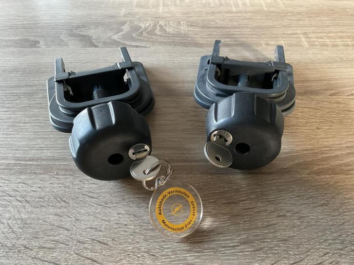 Twinny Load kunststof crankklem - klem fietsendrager klemmen, Auto diversen, Fietsendragers, Zo goed als nieuw, Fietsendrager-accessoire