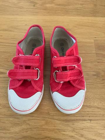 Gymschoenen, maat 33 roze, maat 37 leger, maat 40 zwart beschikbaar voor biedingen