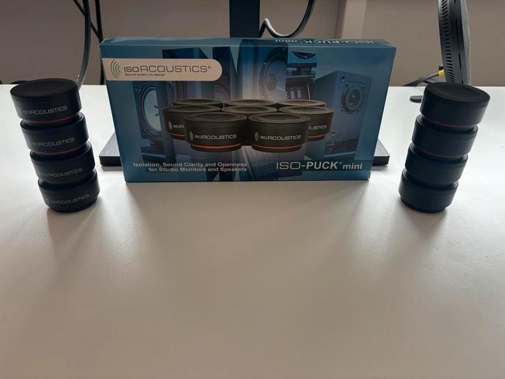 IsoAcoustics isolatie voetjes voor studio monitors, Audio, Tv en Foto, Home Cinema-sets, Zo goed als nieuw, Overige spelers, Overige systemen