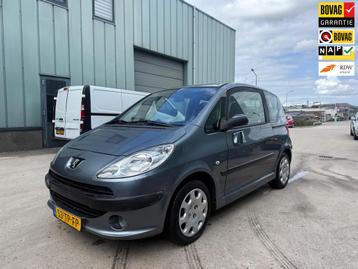 Peugeot 1007 1.4 Sesam Gentry airco electrische deuren nieuw beschikbaar voor biedingen