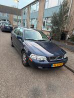 Volvo V40 1.8 AUT 2003 Blauw, Auto's, Volvo, 1295 kg, 4 cilinders, Blauw, 122 pk