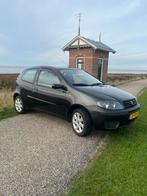 Fiat Punto 1.2 3DR 2005 Zwart, Auto's, Fiat, Voorwielaandrijving, 1242 cc, 4 cilinders, 400 kg