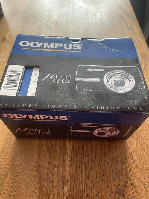 In doos; Mooie Olympus digitale Camera Type U830 All Weather, Audio, Tv en Foto, Fotocamera's Digitaal, Zo goed als nieuw, Olympus