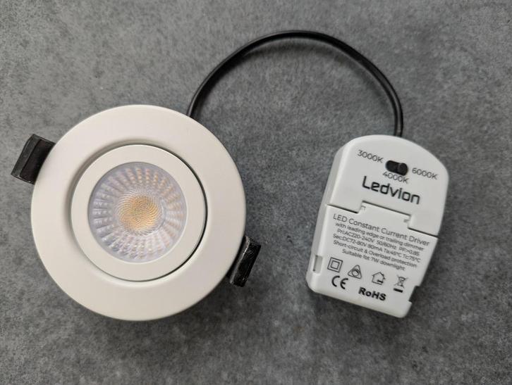 26 dimbare inbouw spotjes nieuw wit plafondspots, Huis en Inrichting, Lampen | Spots, Zo goed als nieuw, Plafondspot of Wandspot