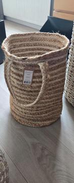 Dekoandco Jute Mand - Opbergmand, Huis en Inrichting, Woonaccessoires | Schalen en Manden, Mand, Rond, Ophalen of Verzenden, Zo goed als nieuw