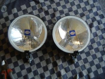 Oldtimer 2 Hella verstralers type 160 diameter 16 cm. beschikbaar voor biedingen