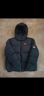 Tommy Hilfiger dons jas mt L. Winkelhaak op mouw daarom €12, Ophalen of Verzenden, Gedragen, Blauw