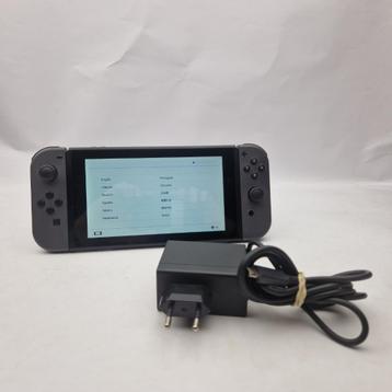 Nintendo Switch Met Lader en SD Kaart || Nu €124,99 beschikbaar voor biedingen