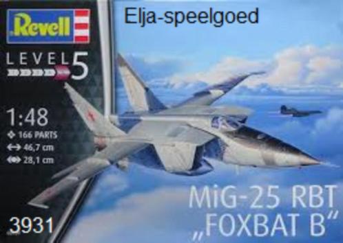 Modelbouw Revell 1:48 MiG-25 RBT FOXBAT B 3931 vliegtuig, Hobby en Vrije tijd, Modelbouw | Vliegtuigen en Helikopters, Nieuw, Vliegtuig