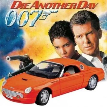 Ford THUNDERBIRD HARD TOP COUPE 2002 - JAMES BOND  beschikbaar voor biedingen