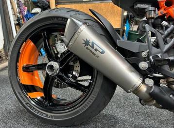 KTM Superduke 1290/1390R Gehomologeerde Spark uitlaatdemper beschikbaar voor biedingen
