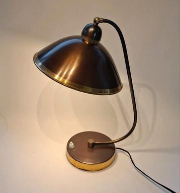 Vintage "Bauhaus"  Bureaulamp Kaiser Idell beschikbaar voor biedingen