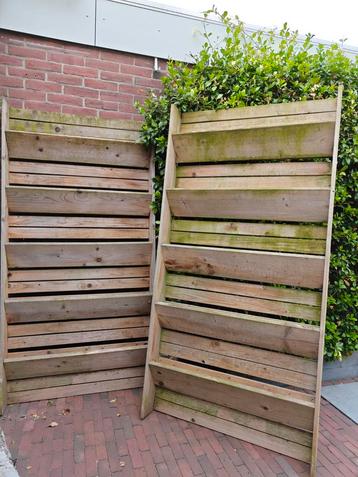 2 Wandkasten voor Tuin - Houten Decoratie beschikbaar voor biedingen