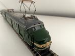 Trix/Marklin hondenkop, Hobby en Vrije tijd, Modeltreinen | H0, Wisselstroom, Gebruikt, Locomotief, Verzenden