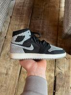 Jordan 1 retro high flyknit shadow 38, Ophalen of Verzenden