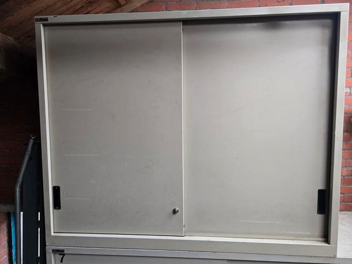 Metalen schuifdeurkast werkplaatskast lista, Huis en Inrichting, Kasten | Roldeurkasten en Archiefkasten, Gebruikt, 100 tot 150 cm
