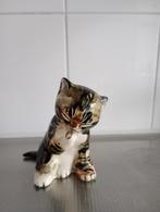 Vintage Keramiek Kat Beeldje, Antiek en Kunst, Antiek | Keramiek en Aardewerk, Ophalen of Verzenden