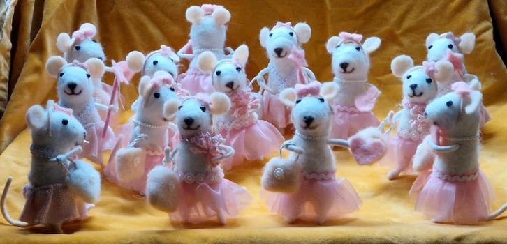 Muizenhuis poppenhuis popje muis rat vilt poppetje muisje, Kinderen en Baby's, Speelgoed | Poppenhuizen, Nieuw, Poppenhuis, Verzenden