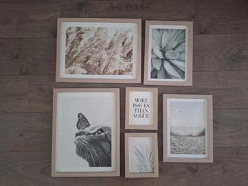 Desenio of posterstore posters met lijsten beschikbaar voor biedingen