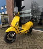 Vespa sprint bromscooter, Ophalen, Zo goed als nieuw, Overige modellen