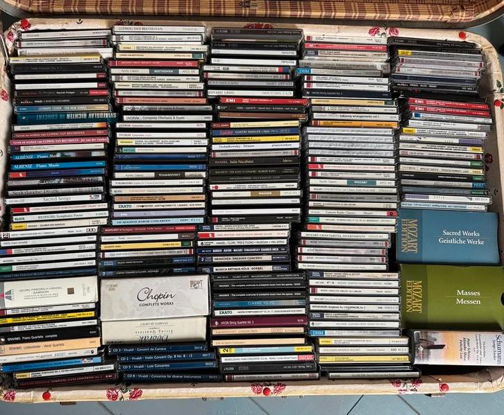 Koffer vol Klassieke muziek CD’s, Cd's en Dvd's, Dvd's | Overige Dvd's, Zo goed als nieuw, Alle leeftijden, Ophalen
