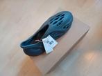 adidas Yeezy Foam Runner “Onyx” – maat 46, Ophalen of Verzenden, Nieuw, Zwart, Adidas