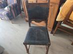 3 stoelen, Ophalen