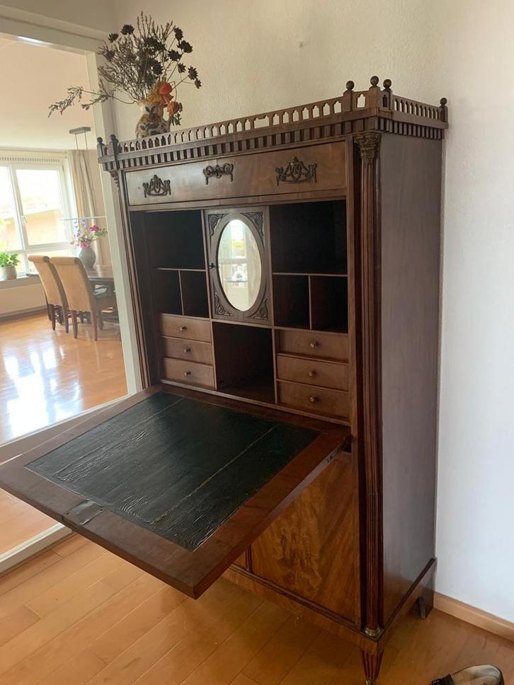 Engelse Secretaire met veel opbergruimte, Antiek en Kunst, Antiek | Meubels | Kasten, Ophalen