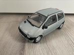 1:18 Norev Renault Twingo Grijs Zonder doos, Ophalen of Verzenden, Zo goed als nieuw, Auto, Norev