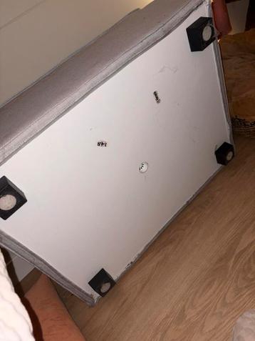 Poef van ikea kivik in lichtgrijs - afbeelding 4