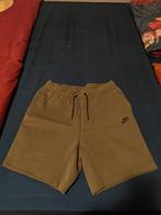 Nike Tech Fleece Short Maat M, Kleding | Heren, Sportkleding, Maat 48/50 (M), Nike, Ophalen of Verzenden, Zo goed als nieuw