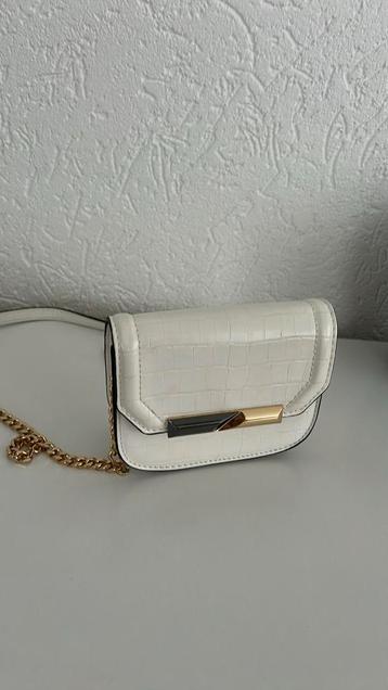 Damestas klein leer wit/beige beschikbaar voor biedingen