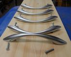 Te koop 3 stuks krukstellen en 5 stuks meubelgrepen., Ophalen of Verzenden, Nieuw