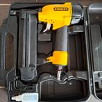 TACKER STANLEY APC 2 IN 1 spijkermachine nietmachine, Doe-het-zelf en Verbouw, Gereedschap | Overige machines, Ophalen of Verzenden