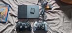 PS2 met controllers, Guitar Hero, GTA, Burnout & COD, Spelcomputers en Games, Ophalen of Verzenden, Gebruikt, Met 2 controllers