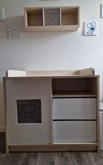 Commode +  doorgroeiledikant  + wandplak/kastje, Ophalen, Zo goed als nieuw, Jongetje of Meisje