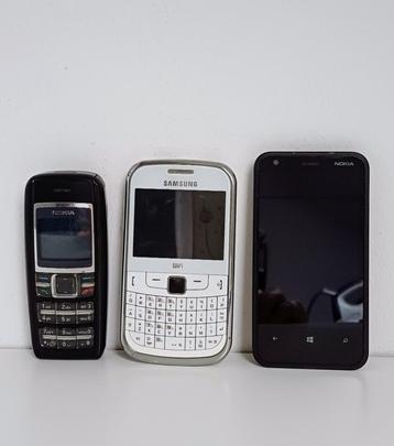 1 Samsung & 2 Nokia Mobiele telefoons voor de verzamelaar. beschikbaar voor biedingen