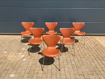 Fritz Hansen series 7 Vlinderstoelen in Cognac leder NIEUW!! beschikbaar voor biedingen