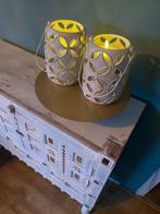 Stijlvolle set witte keramieken windlichten met bloemmotief, Overige materialen, Wit, Ophalen of Verzenden, Zo goed als nieuw