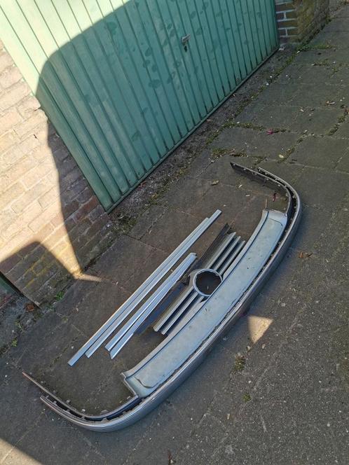 Volkswagen Bora Variant / Golf Variant Chrome pakket, Auto-onderdelen, Carrosserie en Plaatwerk, Bumper, Volkswagen, Voor, Ophalen