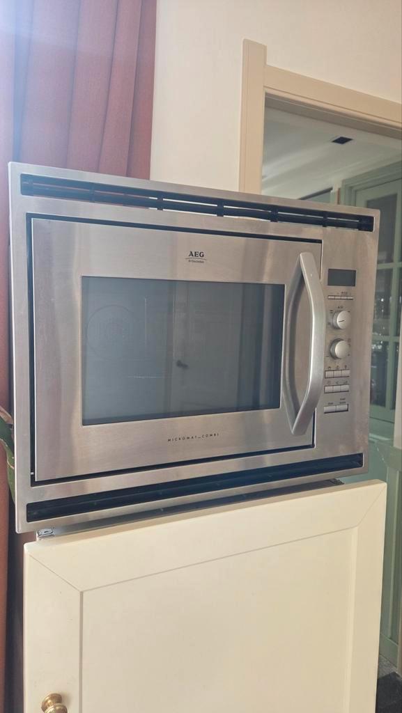 AEG Micromat Combi MCC4060E - Magnetron met Grill, Witgoed en Apparatuur, Magnetrons, Gebruikt, Inbouw, Combimagnetron, 45 tot 60 cm