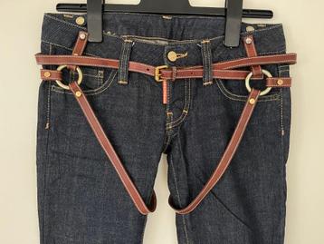 Dsquared jeans Italiaanse maat 40 beschikbaar voor biedingen