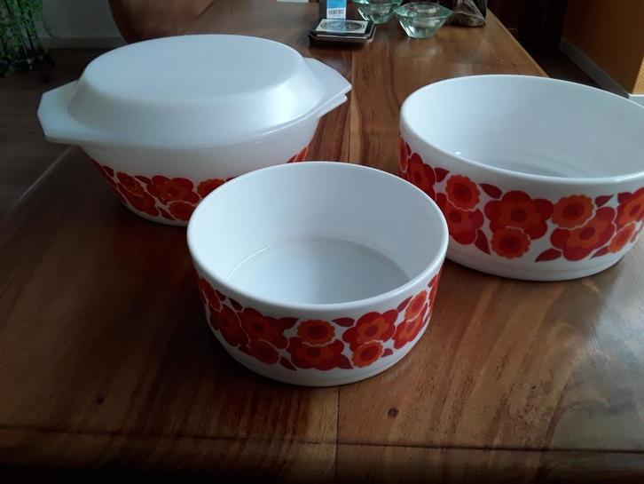 arcopal dekschalen. dekschaal. arcopal lotus schalen, Verzamelen, Retro, Huis en Inrichting, Ophalen of Verzenden