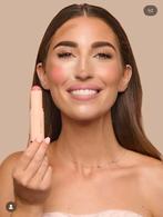 Xelly Beauty | Highlighters, bronzers, blushes & foundation, Ophalen of Verzenden, Nieuw, Overige kleuren, Gehele gezicht