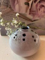Keramieken vaasje pique fleur, Gebruikt, Overige kleuren, Aardewerk of Porselein, Ophalen of Verzenden