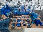 Set blauwe kerstballen met toebehoren., Diversen, Kerst, Ophalen, Zo goed als nieuw
