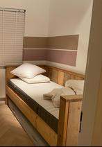 Stoer Steigerhouten Bed, Huis en Inrichting, Slaapkamer | Bedden, Ophalen, 90 cm, Eenpersoons, Bruin