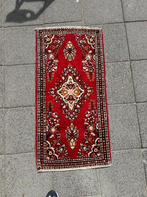 Perzische Klassieke Tapijt Sarough 130x65 cm, Huis en Inrichting, Stoffering | Tapijten en Kleden, Gebruikt, 50 tot 100 cm, 100 tot 150 cm