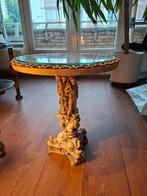 Mooie Italiaanse bijzettafel te koop., Antiek en Kunst, Antiek | Meubels | Tafels, Ophalen
