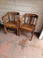 2 zware houten café stoelen klooster stoelen, Ophalen